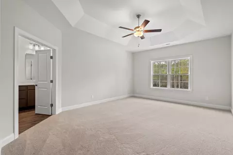 1425 Loop Cir, Longs, SC 29568 photo 7