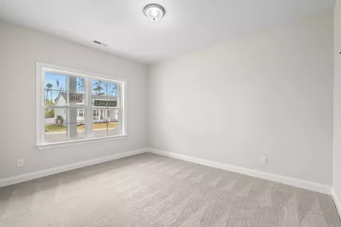 1425 Loop Cir, Longs, SC 29568 photo 12