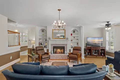 Living - 3581 Highway 319 E, Conway, SC 29526 photo 1 of 2