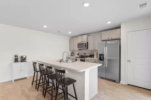 Kitchen - 179 Pine Forest Dr, Conway, SC 29526 photo 2 of 6