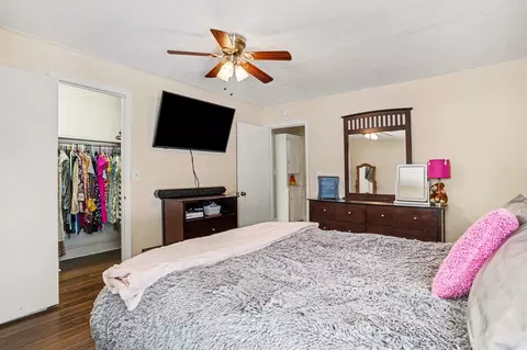 Bedroom - 4375 Thomas St, Loris, SC 29569 photo 2 of 4