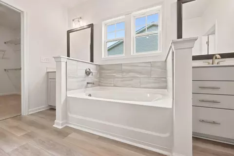 Bath - 153 River Birch Dr, Loris, SC 29569 photo 4 of 8