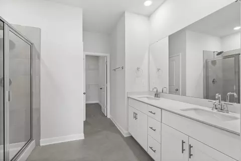 Bath - 1009 Lauryn Oak Loop, Longs, SC 29568 photo 1 of 3