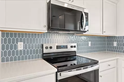Kitchen - 161 River Birch Dr, Loris, SC 29569 photo 3 of 4