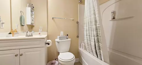 Bath - 300 Kiskadee Loop #D, Conway, SC 29526 photo 4 of 6