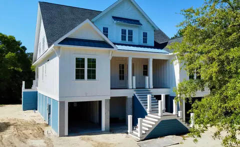 292 Colony Club Dr, Georgetown, SC 29440