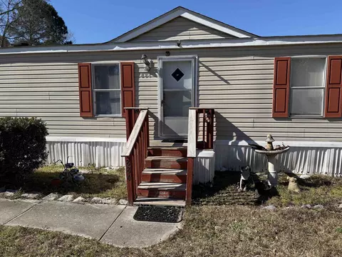 884 Hilander Dr, Murrells Inlet, SC 29576 photo 5