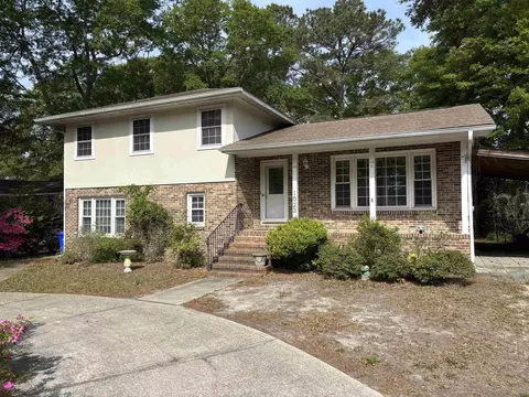 1022 S Myrtle Dr, Surfside Beach, SC 29575