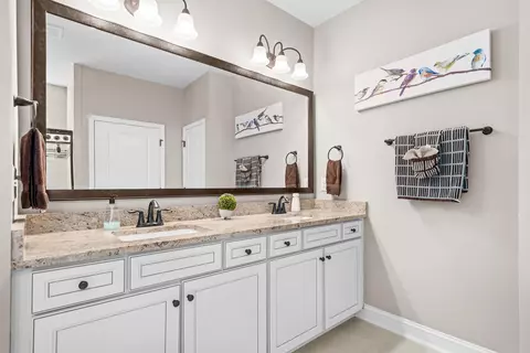 Bath - 526 Carnaby Loop, Myrtle Beach, SC 29579 photo 1 of 2