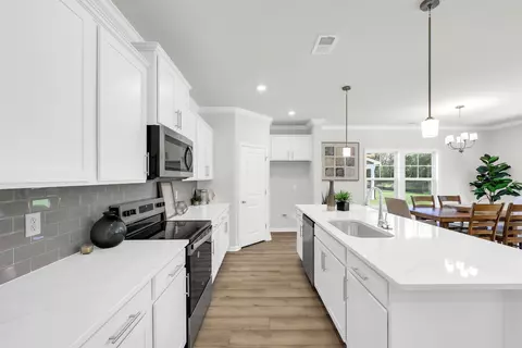 Kitchen - 137 Cascade Dr, Conway, SC 29527 photo 2 of 2