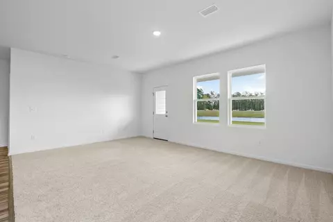 Living - 498 Castillo Dr, Loris, SC 29569 photo 5 of 5