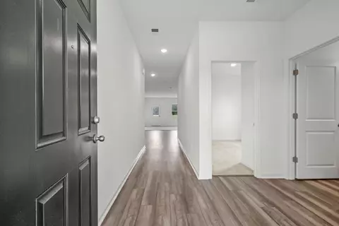 Entry Way - 498 Castillo Dr, Loris, SC 29569 photo 1 of 3