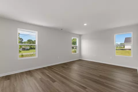 Living - 853 Rivas Way, Conway, SC 29527 photo 4 of 5