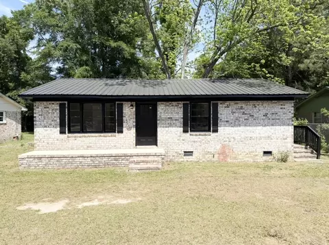 316 Dickson Dr, Marion, SC 29571