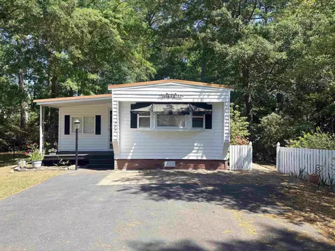 742 Richmond Trl, Murrells Inlet, SC 29576