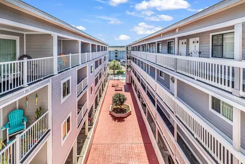 1509 N Waccamaw Dr #324, Murrells Inlet, SC 29576