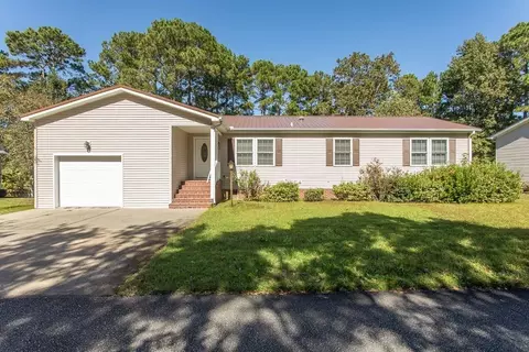4517 Manitook Dr, Little River, SC 29566