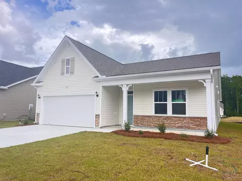 1124 NW Forest Bend Dr NW, Calabash, NC 28467
