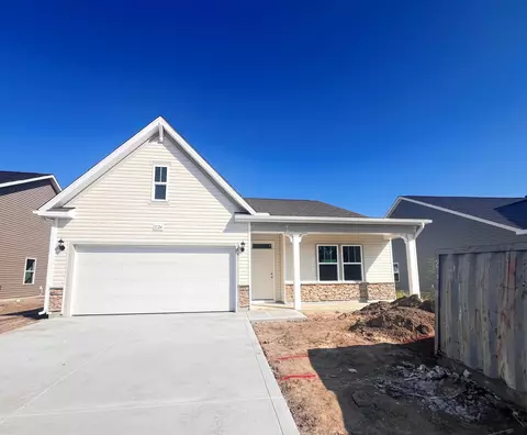 1124 NW Forest Bend Dr NW, Calabash, NC 28467