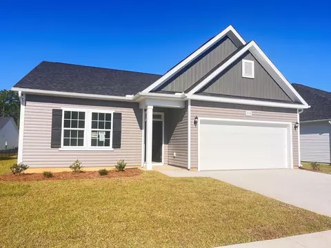1135 NW Forest Bend Dr NW, Calabash, NC 28467