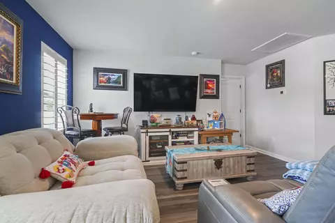 Living - 927 Cherrystone Loop, Conway, SC 29526 photo 1 of 2