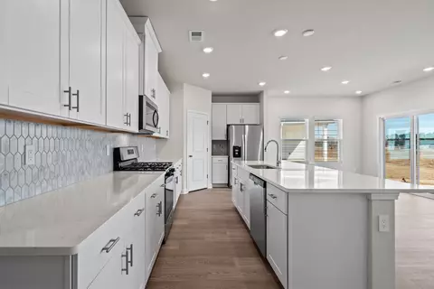Kitchen - 1005 Lauryn Oak Loop, Longs, SC 29568 photo 4 of 5