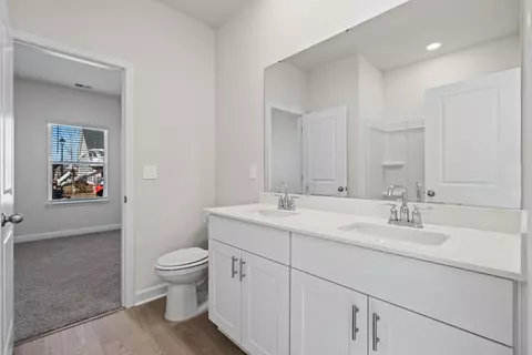 Bath - 1005 Lauryn Oak Loop, Longs, SC 29568 photo 4 of 6