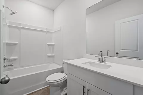 Bath - 1005 Lauryn Oak Loop, Longs, SC 29568 photo 6 of 6