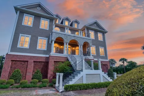 2254 S Waccamaw Dr, Murrells Inlet, SC 29576