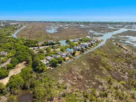 98 Colony Point Dr, Georgetown, SC 29440 photo 14