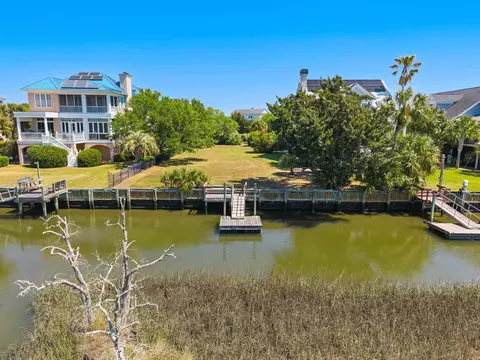 98 Colony Point Dr, Georgetown, SC 29440