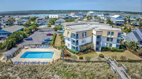 1647 S Waccamaw Dr #16, Murrells Inlet, SC 29576