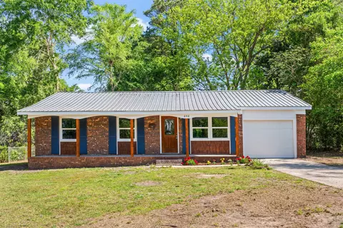 606 Mceachern Hts, Marion, SC 29571