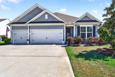 385 Castaway Key Dr, Pawleys Island, SC 29585