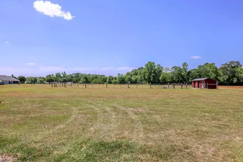 Exterior - 813 Sisters Rd, Loris, SC 29569 photo 6 of 6
