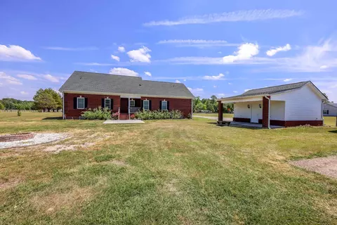 Exterior - 813 Sisters Rd, Loris, SC 29569 photo 2 of 6