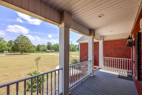 Exterior - 813 Sisters Rd, Loris, SC 29569 photo 5 of 6
