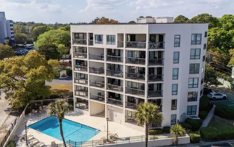 302 71st Ave N #401, Myrtle Beach, SC 29572