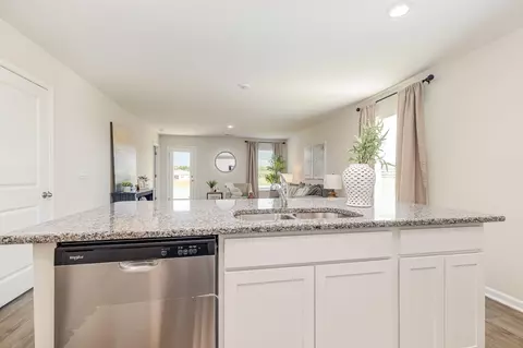 Kitchen - 352 Glade Ct, Loris, SC 29569 photo 2 of 5