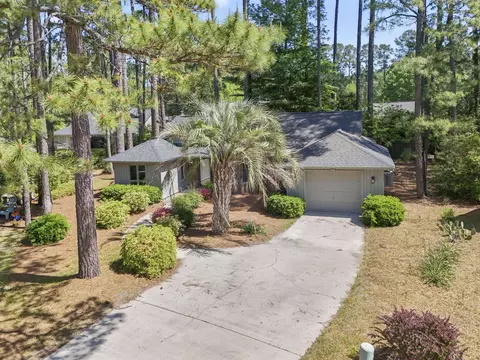 105 Moss Cir, Conway, SC 29526