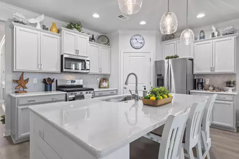 Kitchen - 2862 Stellar Loop, Myrtle Beach, SC 29577 photo 4 of 4