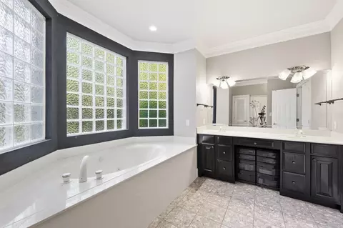 Bath - 3379 Shadow Moss Ln, Murrells Inlet, SC 29576 photo 5 of 7