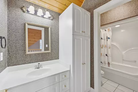 Bath - 3379 Shadow Moss Ln, Murrells Inlet, SC 29576 photo 6 of 7