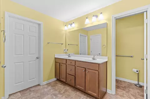 Bath - 1229 Augustus Dr, Conway, SC 29527 photo 1 of 3