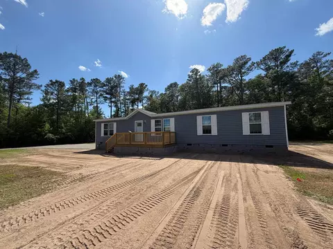 2793 Willowdale Rd, Aynor, SC 29511