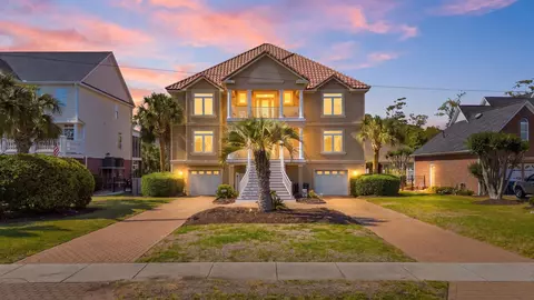 701 Hillside Ave N, North Myrtle Beach, SC 29582