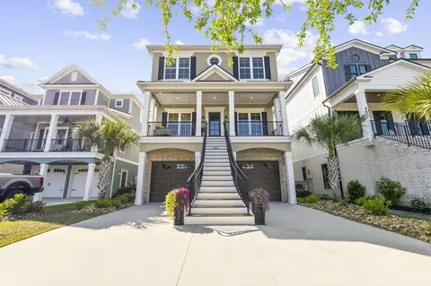464 W Palm Dr, Myrtle Beach, SC 29579