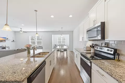 Kitchen - 844 Wild Leaf Loop, Conway, SC 29526 photo 3 of 6
