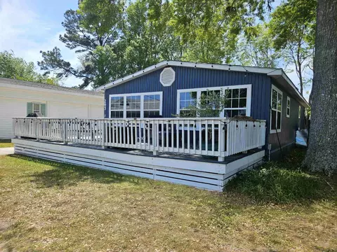 295 Sanddollar Dr, Surfside Beach, SC 29575 photo 3