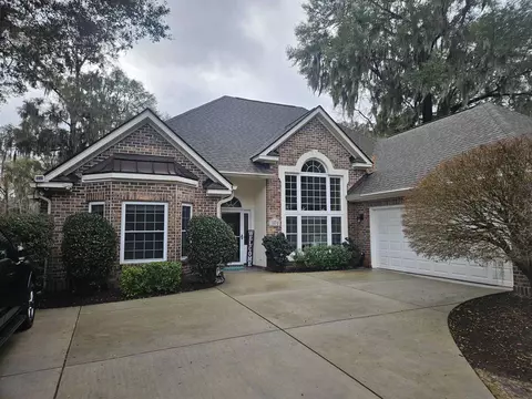 1073 Doral Dr, Pawleys Island, SC 29585